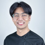 profile photo Ratthapit Wuttisarn